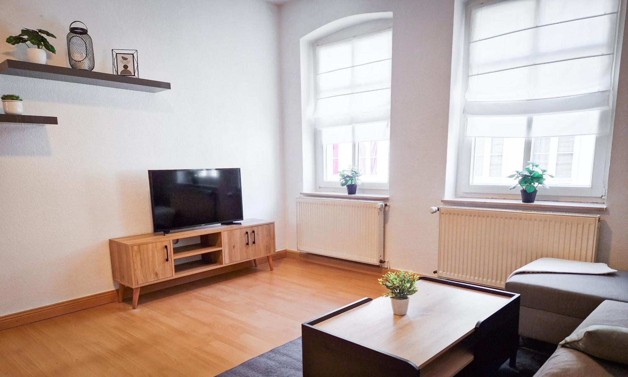 Grosszuegige Altstadtwohnung Lara Fuer 6 Personen Weißenfels Exterior foto